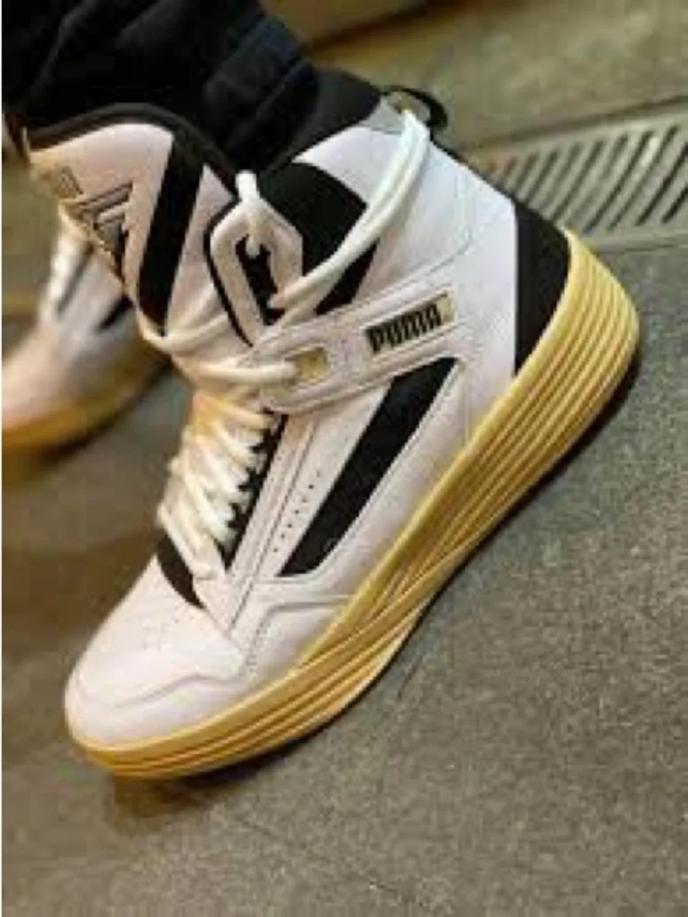 Puma x Rhude x Kuzma Mid White/Black Clyde all-Pro Sneaker Sz 11.5 Men’s